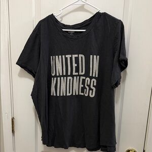Women’s  3x  Old Navy Gray Graphic T-Shirt with 'United in Kindness' Vintage